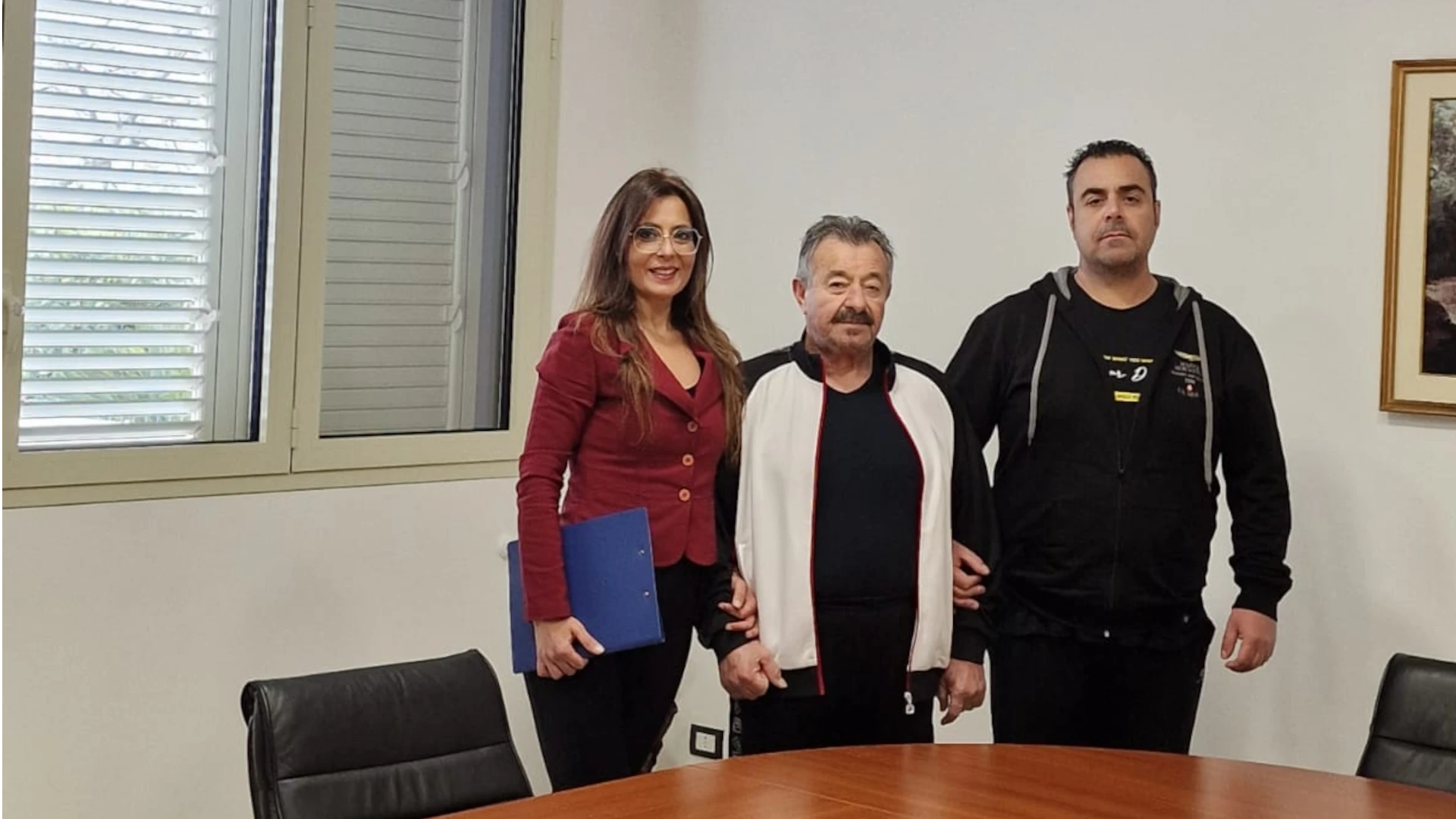 La famiglia Cascone, titolari di I.M.A. Ascensori a Ragusa